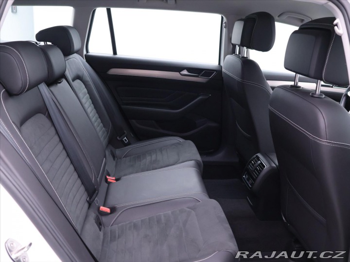 Volkswagen Passat 2,0 TSI 206kW CZ 4x4 DSG 2021