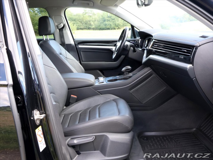 Volkswagen Touareg 3,0 TDI 170kW 4x4 Tažné C 2019