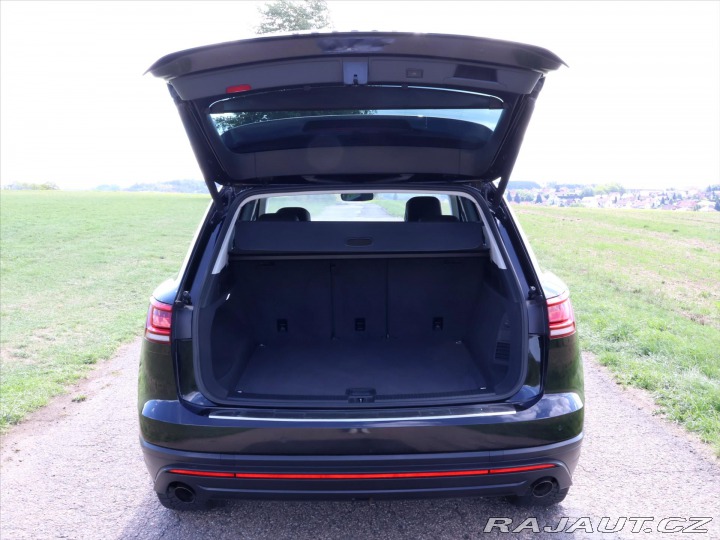 Volkswagen Touareg 3,0 TDI 170kW 4x4 Tažné C 2019