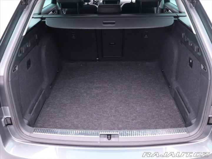 Škoda Superb 2,0 TDI Style CZ 1.Maj DP 2023