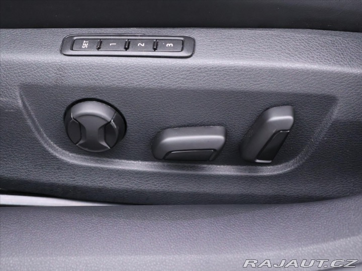 Škoda Superb 2,0 TDI Style CZ 1.Maj DP 2023