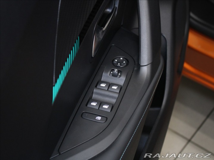 Peugeot 2008 1,2 PT 96kW AT Allure 39t 2023