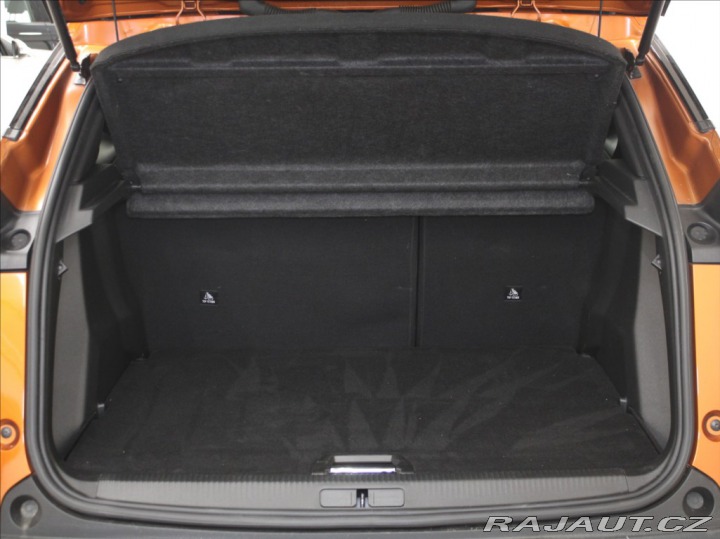 Peugeot 2008 1,2 PT 96kW AT Allure 39t 2023