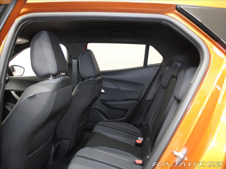 Peugeot 2008 1,2 PT 96kW AT Allure 39t 2023