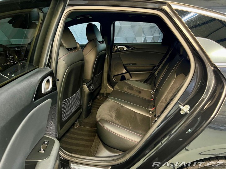 Kia ProCeed 1.6 T-GDI 7 SPEED DCT GT, 2022