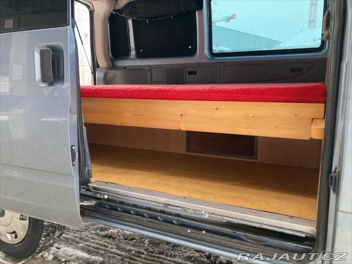 Ford Transit 2,2   Obytná dodávka 2007