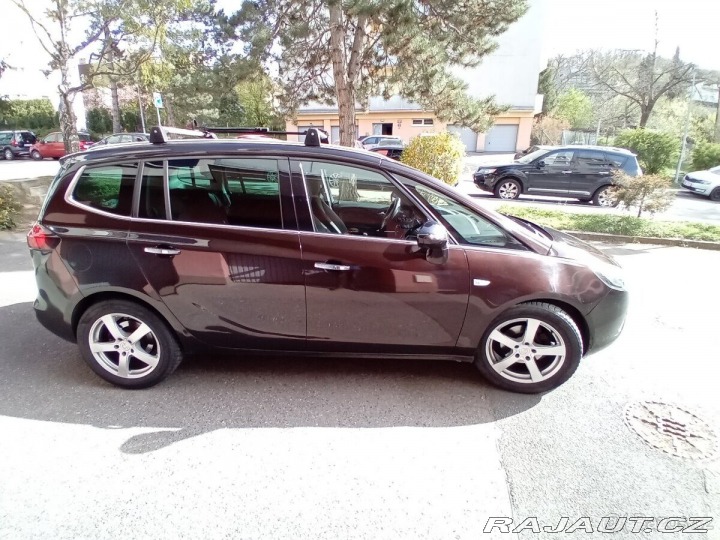 Opel Zafira 2,0   C Tourer ČR 2013 CD 2018