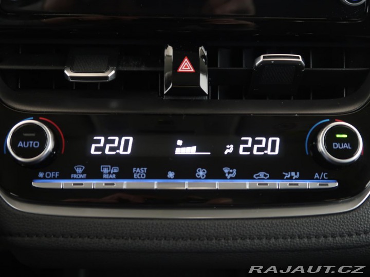 Toyota Corolla 1.5VVT-i,CZ,1Maj,ComfortT 2021