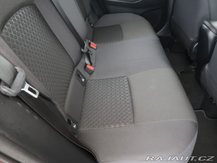 Toyota C-HR 1.8Hybrid,CZ,1Maj,Comfort 2023