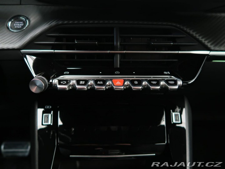 Peugeot 2008 1.2PureTech,96kW,GT,AT8 1800