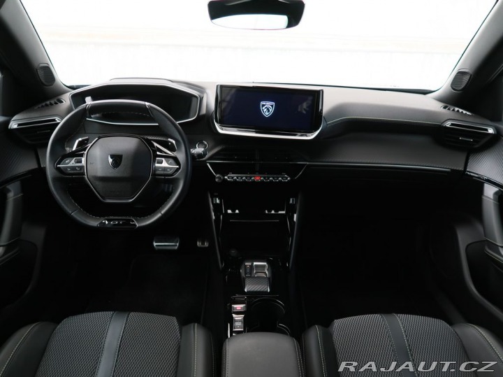 Peugeot 2008 1.2PureTech,96kW,GT,AT8 1800