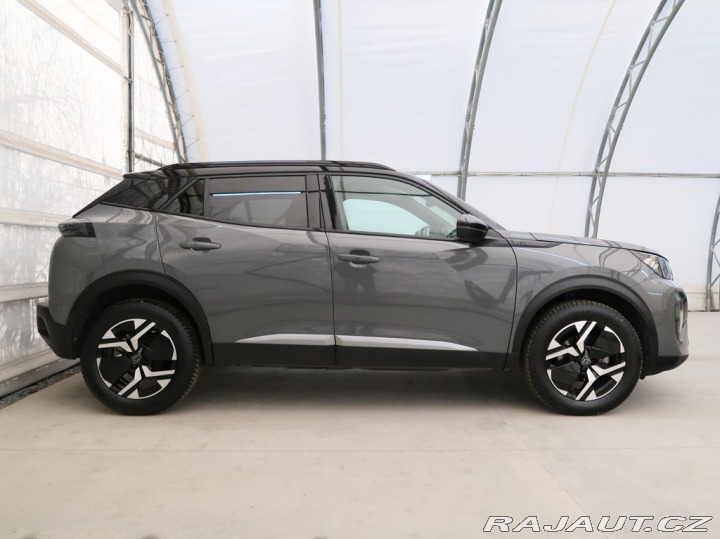 Peugeot 2008 1.2PureTech,96kW,GT,AT8 1800