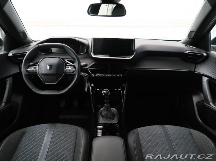 Peugeot 2008 1.2PureTech,74kW,ALLURE,M 1800