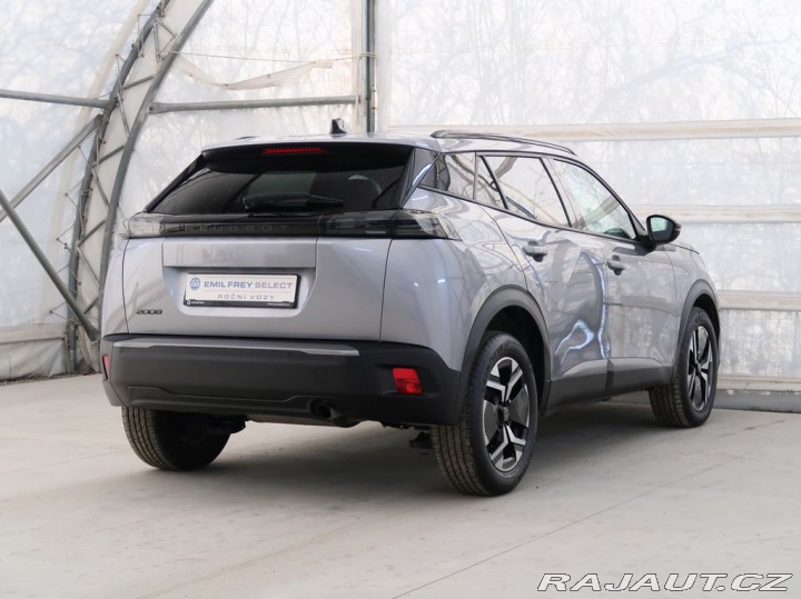 Peugeot 2008 1.2PureTech,74kW,ALLURE,M 1800