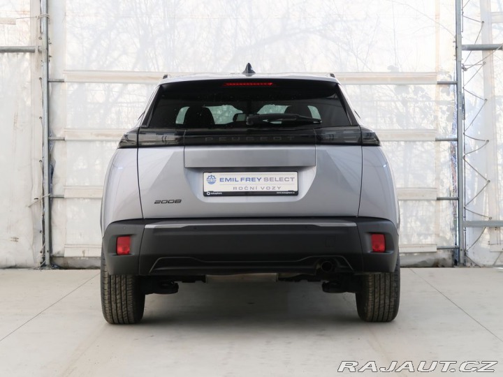 Peugeot 2008 1.2PureTech,74kW,ALLURE,M 1800