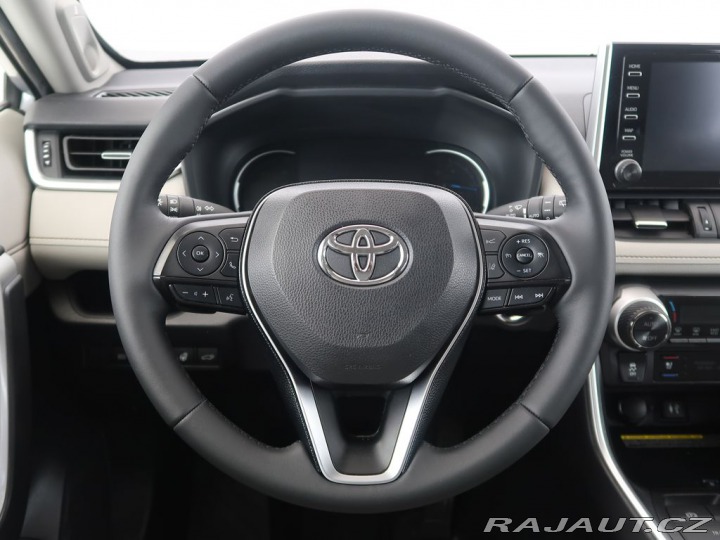 Toyota RAV4 2.5Hybrid,4x4,CZ,Executiv 2019