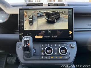 Land Rover Defender 3,0 X-Dynamic SE D250 AWD 2025