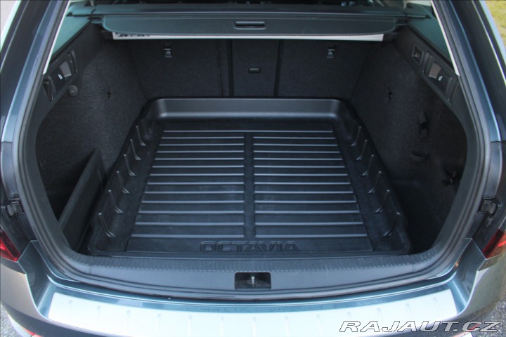 Škoda Octavia 2,0   TSI 140kW Scout DSG 2019