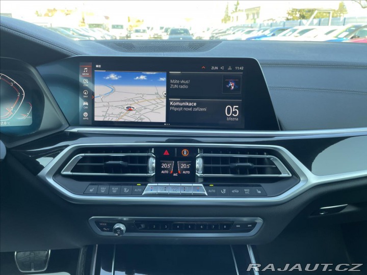 BMW X7 3,0 d M-Paket*Panorama*So 2020