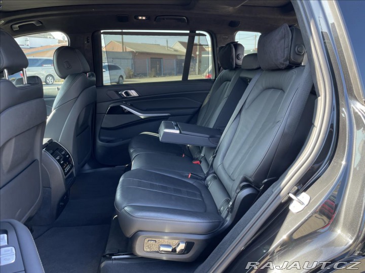 BMW X7 3,0 d M-Paket*Panorama*So 2020