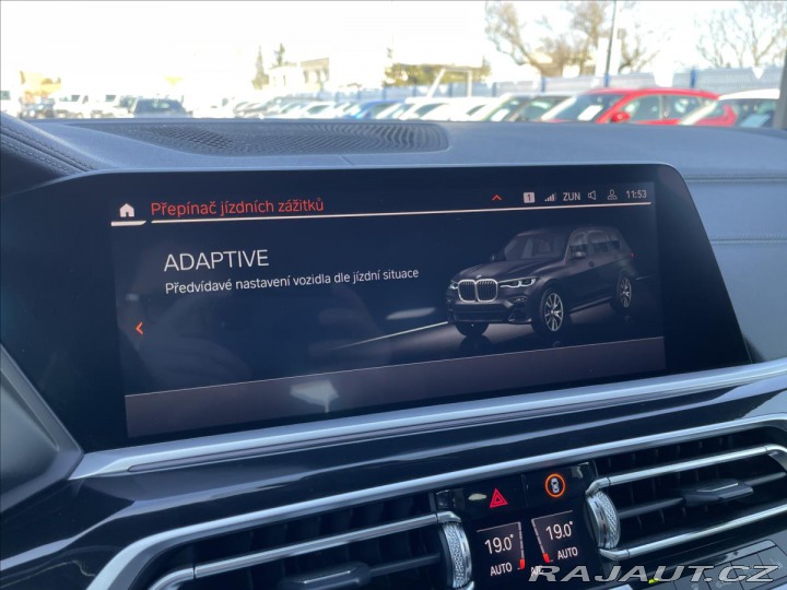 BMW X7 3,0 d M-Paket*Panorama*So 2020