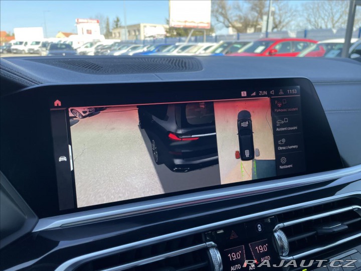 BMW X7 3,0 d M-Paket*Panorama*So 2020