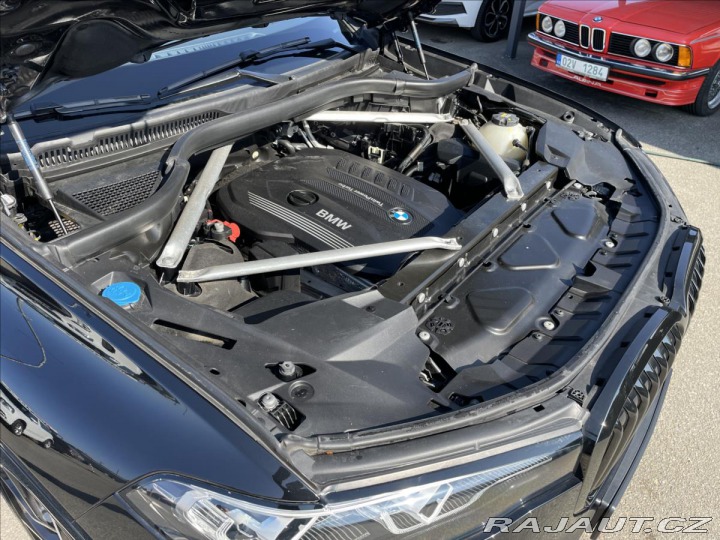 BMW X7 3,0 d M-Paket*Panorama*So 2020