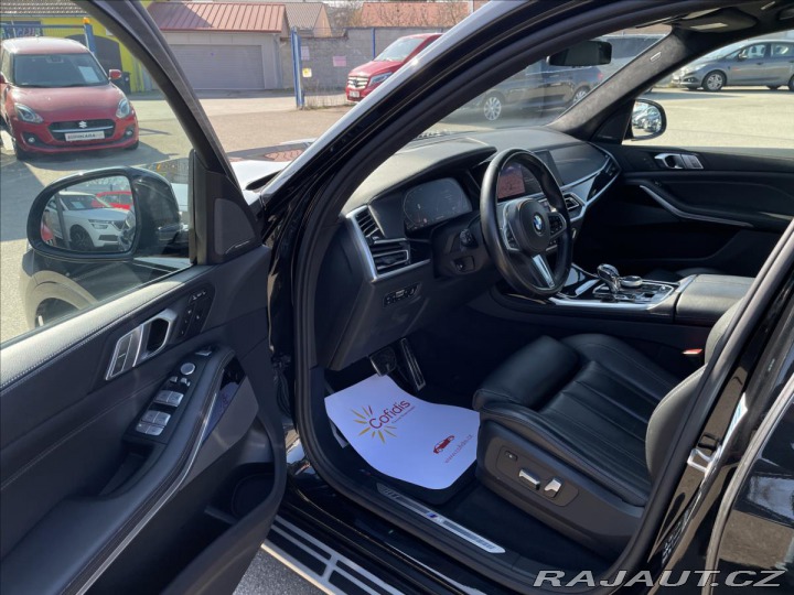 BMW X7 3,0 d M-Paket*Panorama*So 2020