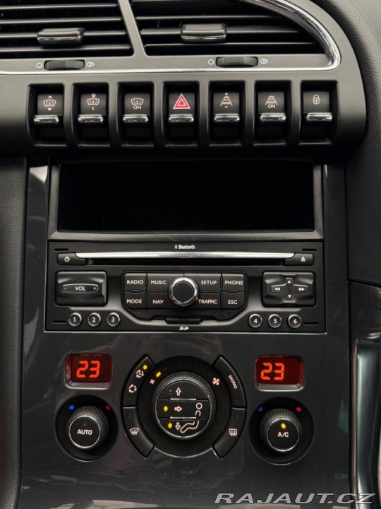 Peugeot 3008 2.0 HDi  Executive Pack_ 2011