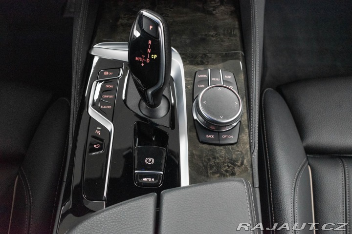 BMW 5 530d xD ///M*LASER*TAŽNÉ* 2024