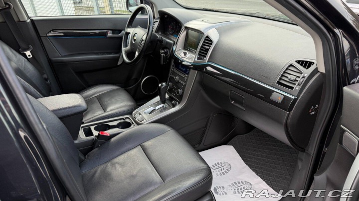 Chevrolet Captiva 2.2D 135kW *A/T*7míst*Ser 2012