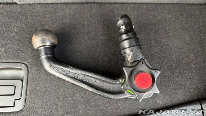 Chevrolet Captiva 2.2D 135kW *A/T*7míst*Ser 2012