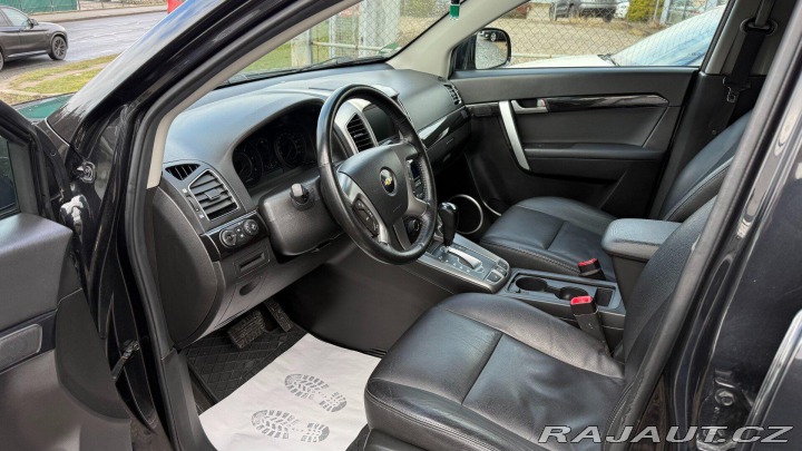 Chevrolet Captiva 2.2D 135kW *A/T*7míst*Ser 2012