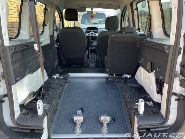 Renault Kangoo pro převoz vozíčkáře 2013