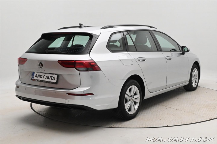 Volkswagen Golf 2,0 TDI 85 kW Life ACC Zá 2022