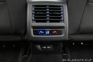 Volkswagen Golf 2,0 TDI 85 kW Life ACC Zá 2022