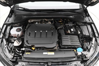 Volkswagen Golf 2,0 TDI 85 kW Life ACC Zá 2022