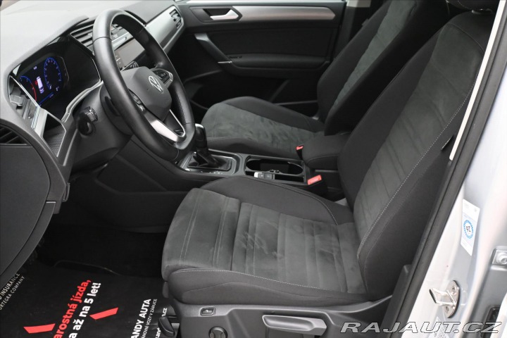 Volkswagen Touran 2,0 TDI 110KW DSG 7 MÍST 2023