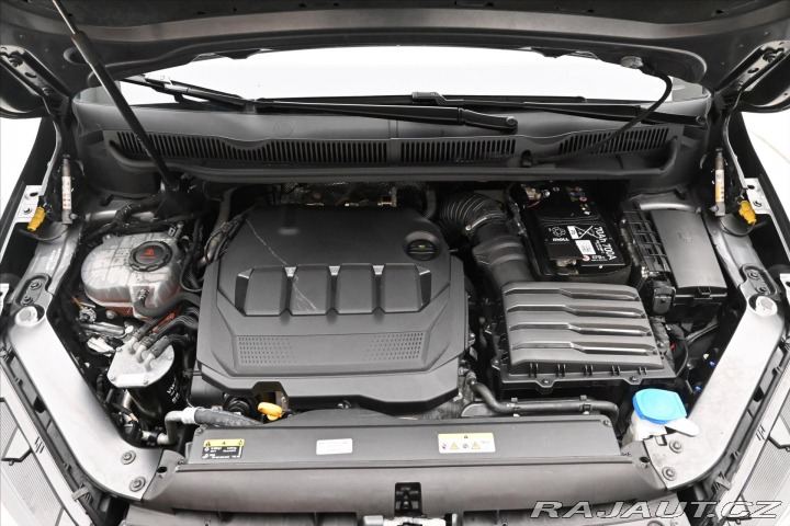 Volkswagen Touran 2,0 TDI 110KW DSG 7 MÍST 2023