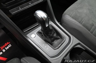 Volkswagen Touran 2,0 TDI 110KW DSG 7 MÍST 2023