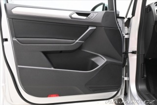 Volkswagen Touran 2,0 TDI 110KW DSG 7 MÍST 2023