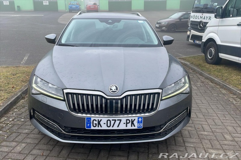 Škoda Superb 2,0 TDI 110KW DSG STYLE V