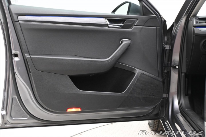 Škoda Superb 2,0 TDI 110KW DSG STYLE Z 2022
