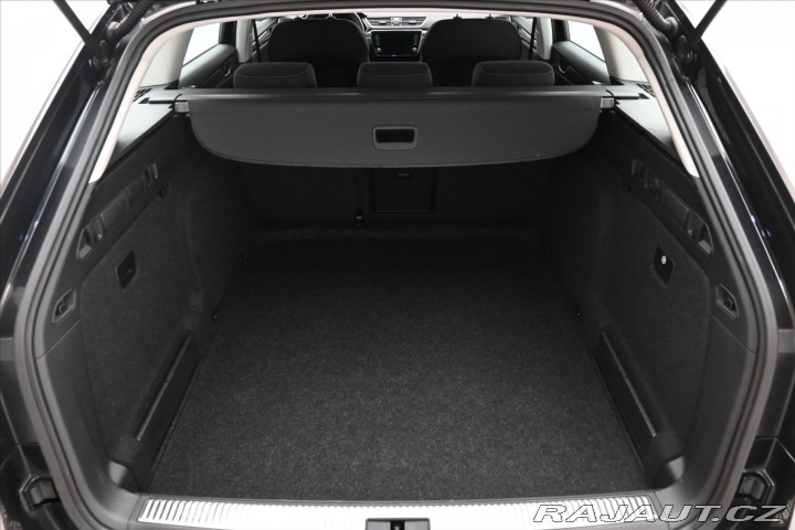 Škoda Superb 2,0 TDI 110 kW DSG Style 2024