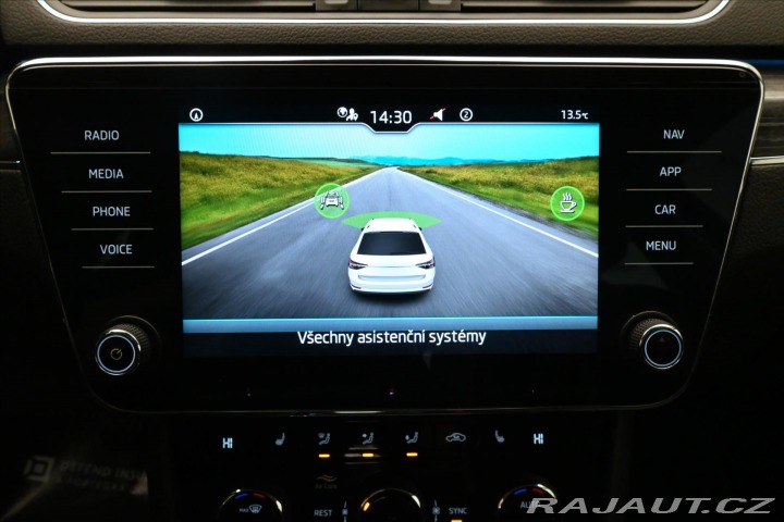 Škoda Superb 2,0 TDI 110 kW DSG Style 2024