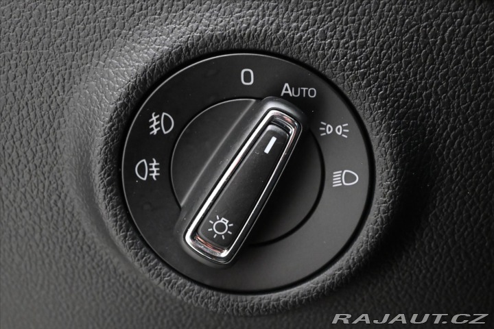 Škoda Superb 2,0 TDI 110 kW DSG Style 2024