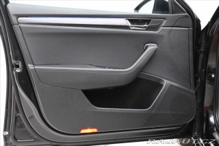 Škoda Superb 2,0 TDI 110 kW DSG Style 2024