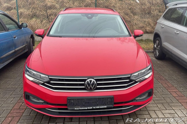Volkswagen Passat 2,0 TDI 110 KW DSG BUSINE 2022
