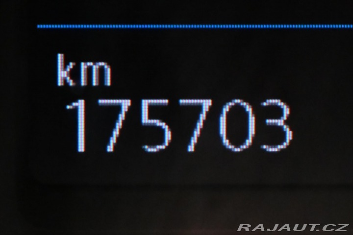 Volkswagen Passat 2,0 TDI 110 KW DSG BUSINE 2022