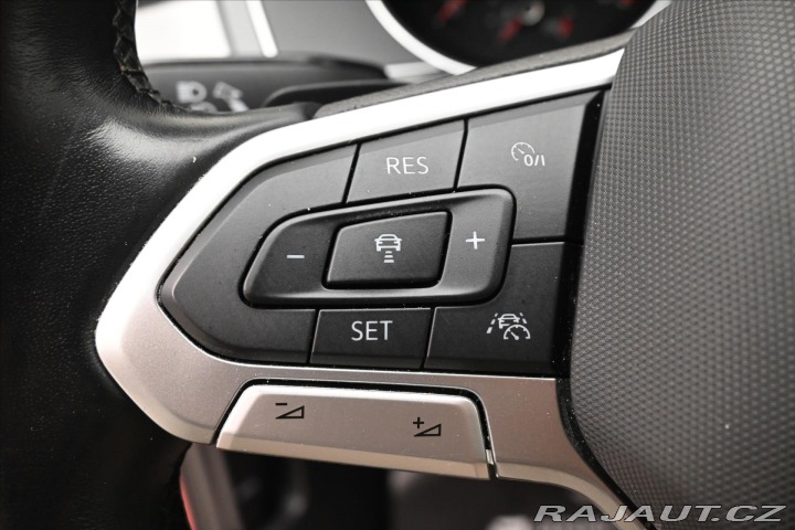 Volkswagen Passat 2,0 TDI 110 KW DSG BUSINE 2022